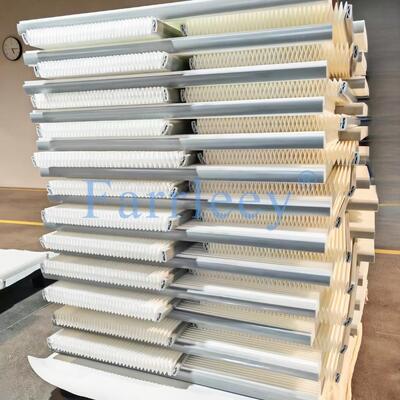 품질 PTFE 도널드슨 테트랙스, 80°C 열 저항, 레이저 연기를 추출하기 위한 9.00 m2 필터링 표면 공장